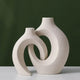 Nordic Ceramic Interlock Vase – Modern Scandinavian Home Decor