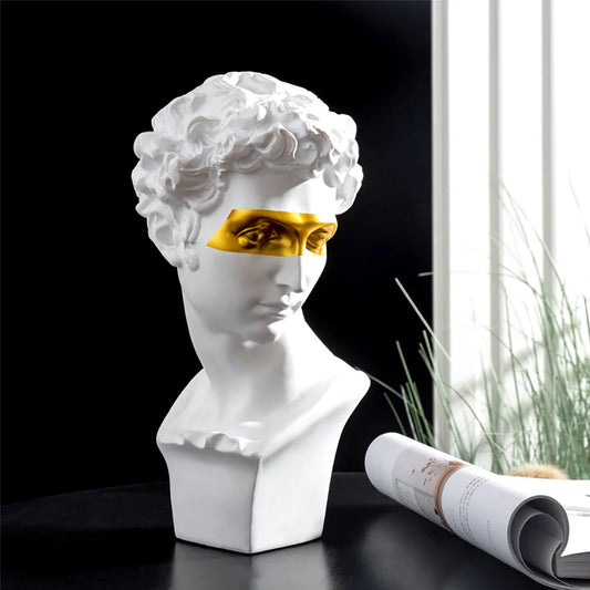 Monochrome David Resin Statue Sculpture – Timeless Elegance for Modern Spaces