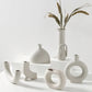 Timeless White Porcelain Vases – Elegant Home Décor for Floral Arrangements