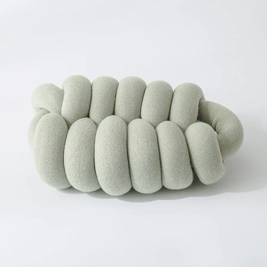 Nordic Knot Cushion - Cozy Design for Elegant Home Décor