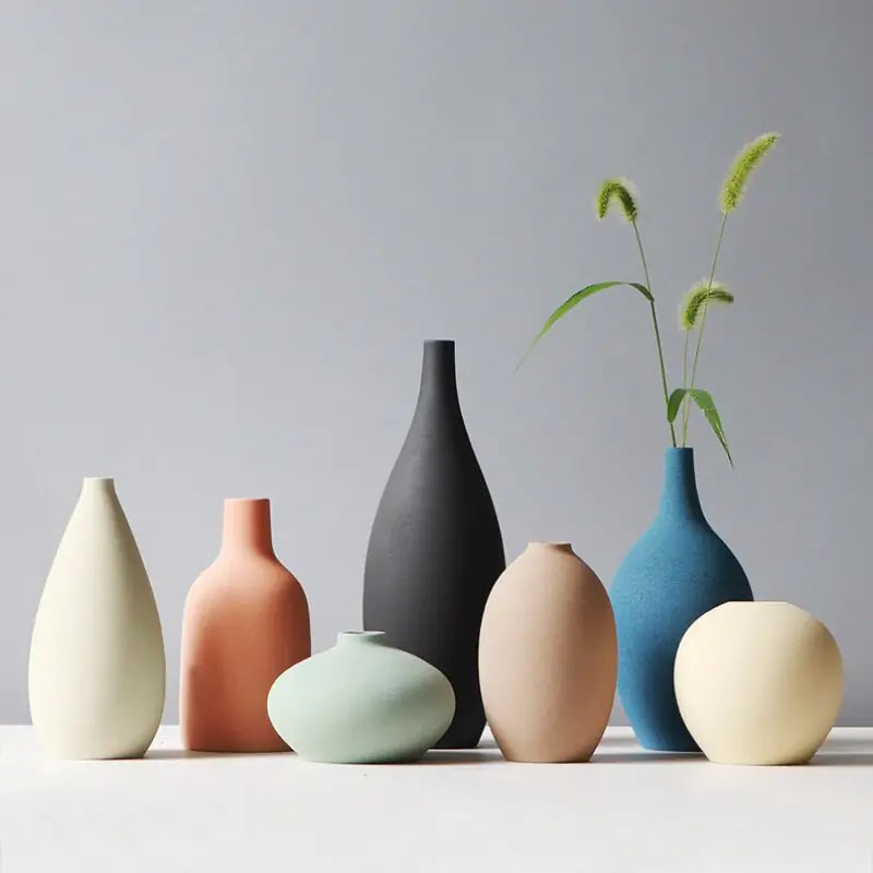 Nordic-Style Minimalist Ceramic Vases – Elegant and Durable Home Décor